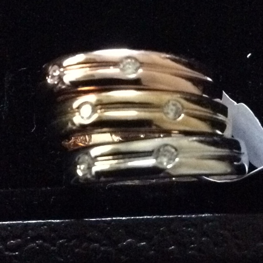 Set of 3 simulated diamond studded band rings.